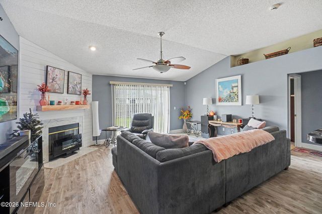 3780 WOODBRIAR Drive, Orange Park, FL 32073