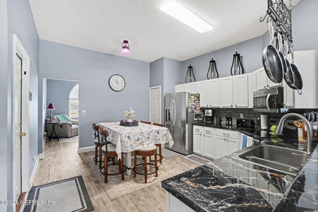 3780 WOODBRIAR Drive, Orange Park, FL 32073