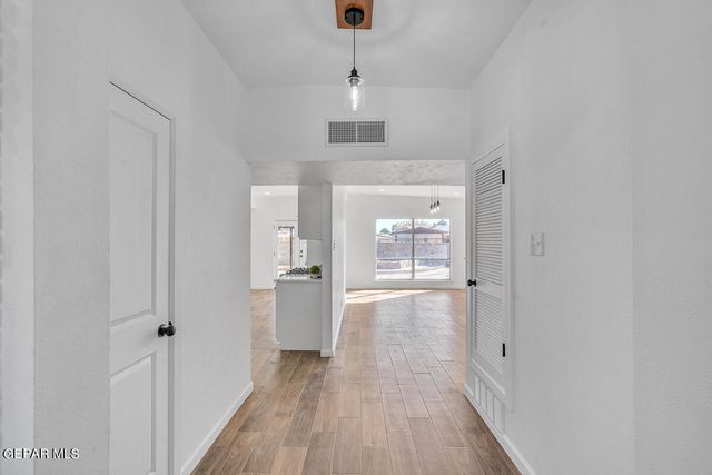 3214 Cornwall Road, El Paso, TX 79925