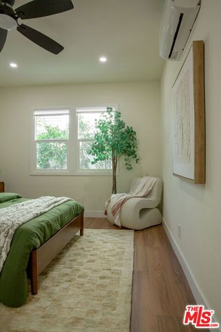 2048 S Burnside Avenue, Los Angeles, CA 90016