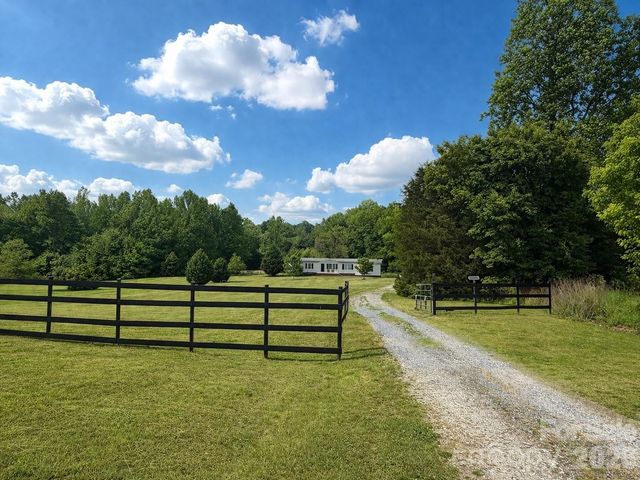 219 John E Randall Road, Shelby, NC 28152