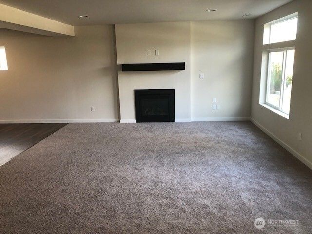 8675 54th Street NE, Marysville, WA 98270