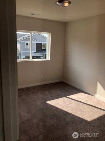 8675 54th Street NE, Marysville, WA 98270