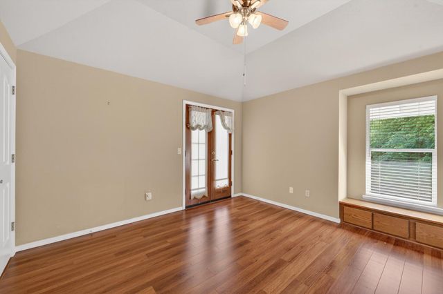 3969 Rawhide Rd, Rocklin, CA 95677