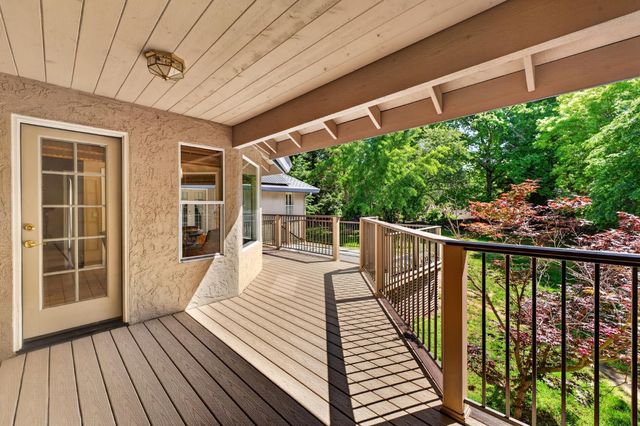 3969 Rawhide Rd, Rocklin, CA 95677