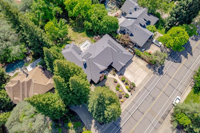 3969 Rawhide Rd, Rocklin, CA 95677