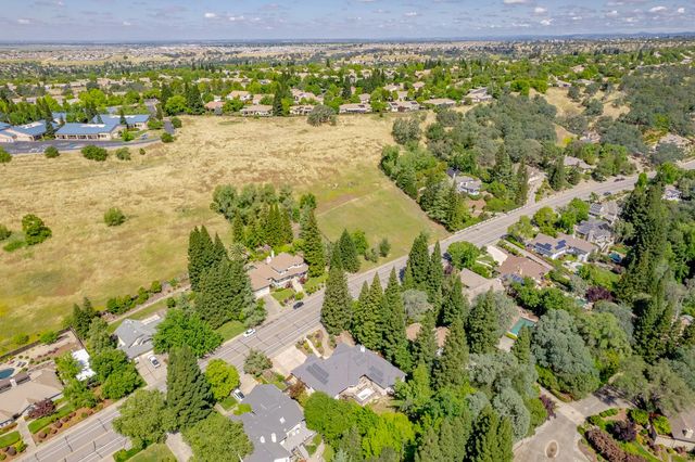 3969 Rawhide Rd, Rocklin, CA 95677