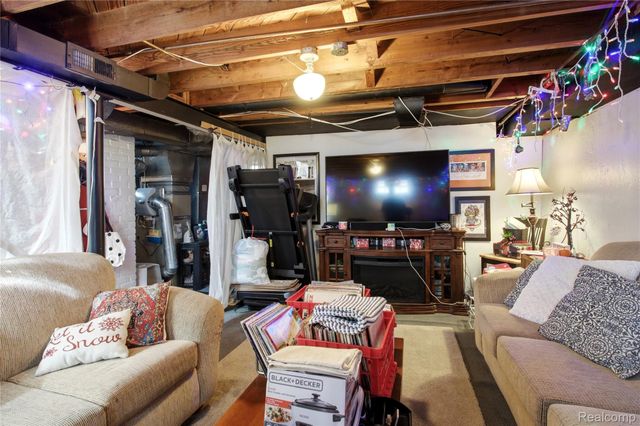 13491 Superior Street, Southgate, MI 48195