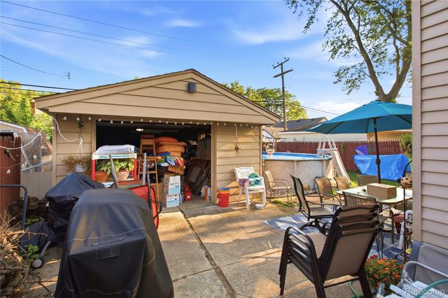 13491 Superior Street, Southgate, MI 48195