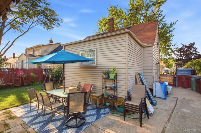 13491 Superior Street, Southgate, MI 48195