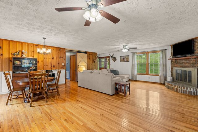 180 Hill Rd, Vanleer, TN 37181