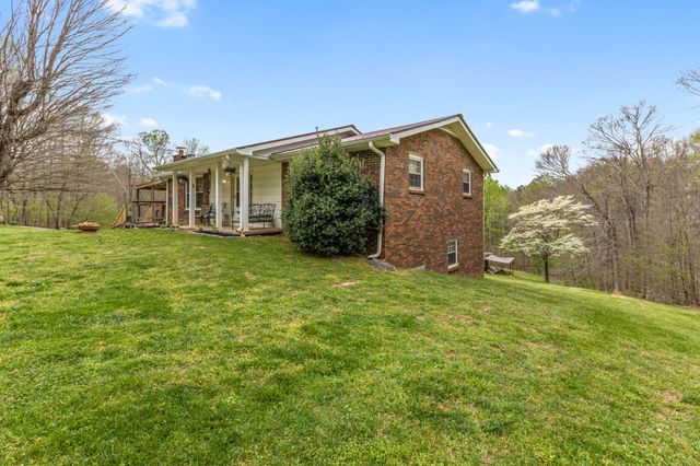 180 Hill Rd, Vanleer, TN 37181