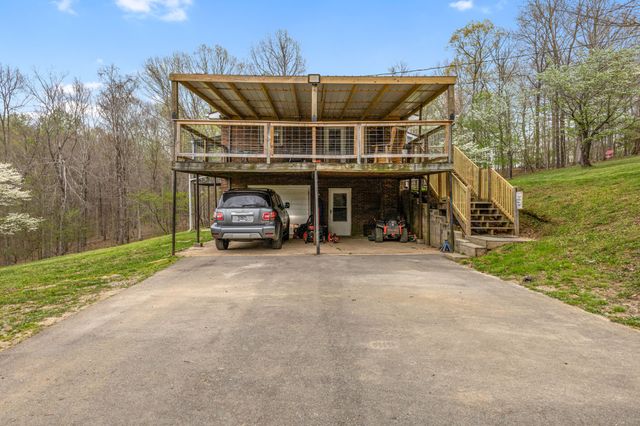 180 Hill Rd, Vanleer, TN 37181