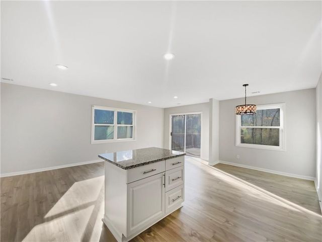 7062 Sir Galahad Way, Jonesboro, GA 30236