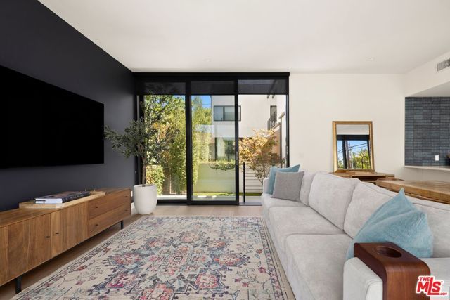 9615 Lucerne Avenue, Culver City, CA 90232