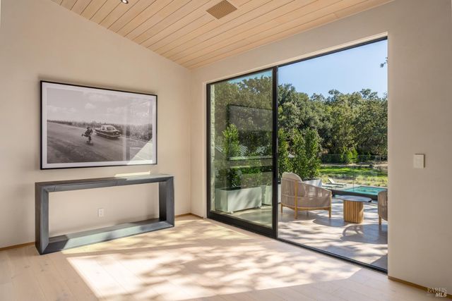 1438 Ridge Valley Rd, Sonoma, CA 95476