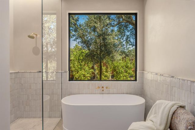 1438 Ridge Valley Rd, Sonoma, CA 95476