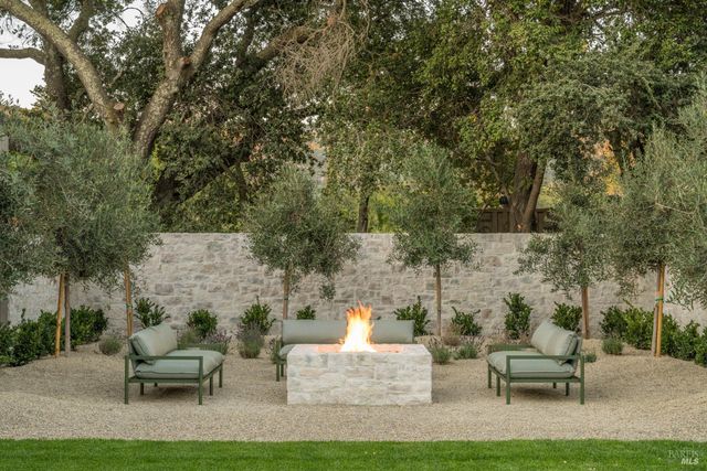 1438 Ridge Valley Rd, Sonoma, CA 95476