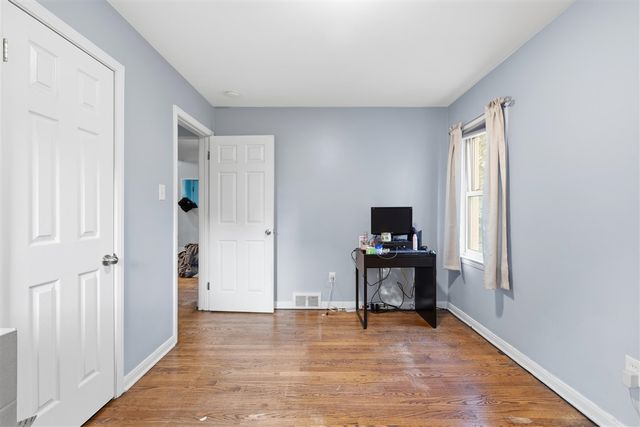 19353 Denby Street, Redford, MI 48240