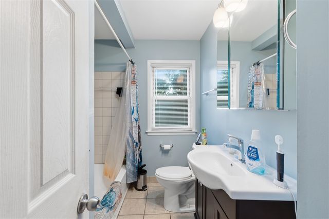 19353 Denby Street, Redford, MI 48240