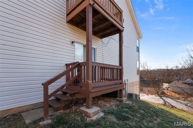 1724 Whispering Creek Drive A, Ballwin, MO 63021