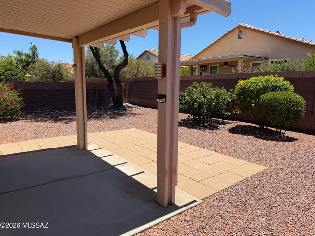 8095 W Cottonwood Wash Way, Marana, AZ 85743