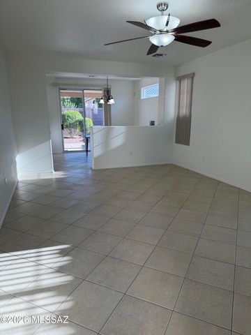 8095 W Cottonwood Wash Way, Marana, AZ 85743