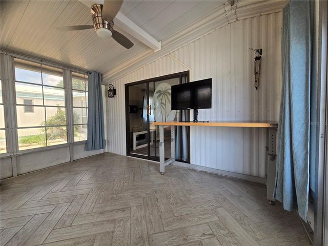6326 FRIENDSHIP LANE, Zephyrhills, FL 33542