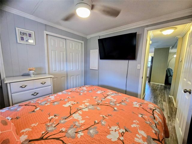6326 FRIENDSHIP LANE, Zephyrhills, FL 33542