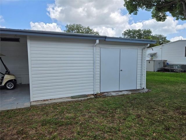 6326 FRIENDSHIP LANE, Zephyrhills, FL 33542