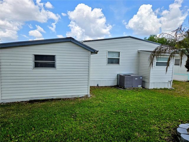 6326 FRIENDSHIP LANE, Zephyrhills, FL 33542