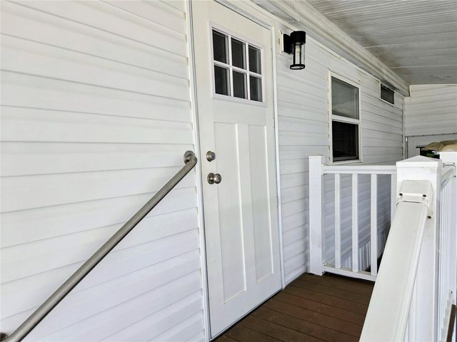 6326 FRIENDSHIP LANE, Zephyrhills, FL 33542