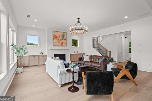 2464 Working Way, Marietta, GA 30066