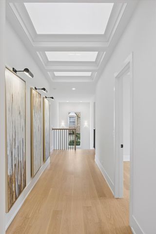 580 S Kearsage Avenue, Elmhurst, IL 60126