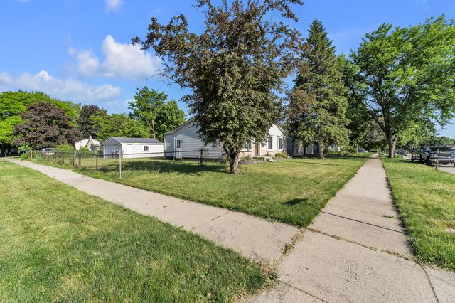 1243 Springer Street, Westland, MI 48186