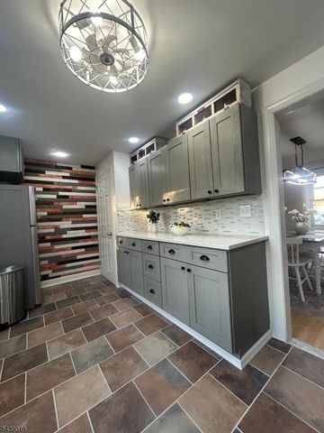 47 Stanley Ave, Nutley Twp., NJ 07110