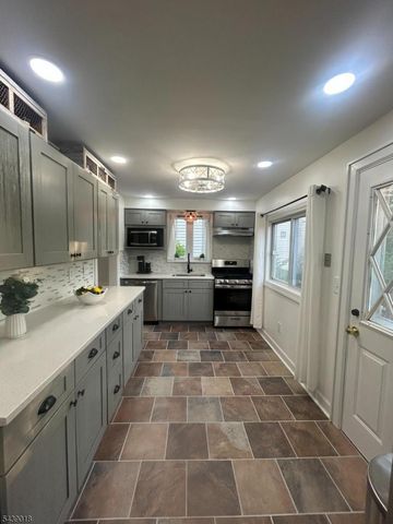 47 Stanley Ave, Nutley Twp., NJ 07110