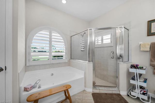 1157 SE 32nd TER, Cape Coral, FL 33904