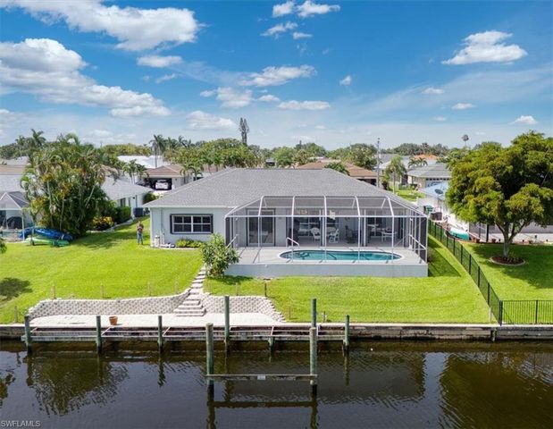 1157 SE 32nd TER, Cape Coral, FL 33904