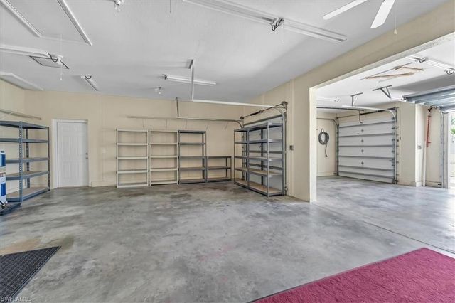1157 SE 32nd TER, Cape Coral, FL 33904