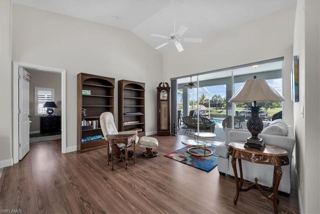1157 SE 32nd TER, Cape Coral, FL 33904