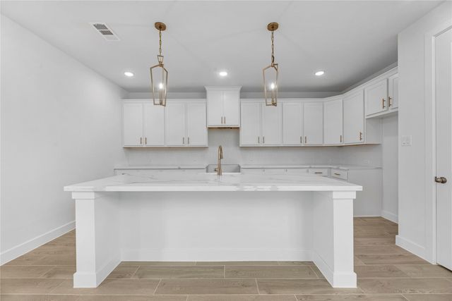 425 Buckaroo DR, Georgetown, TX 78633