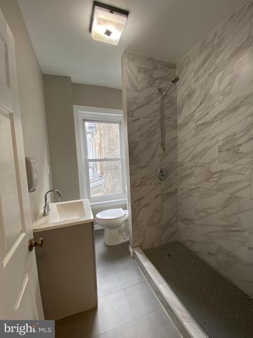 220 PEARL ST, Norristown, PA 19401