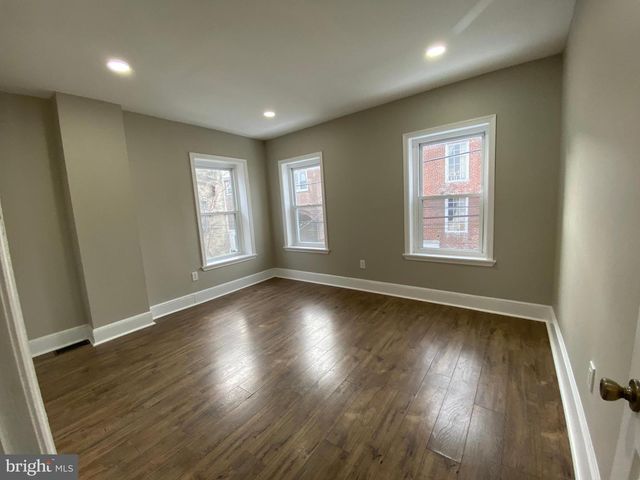 220 PEARL ST, Norristown, PA 19401