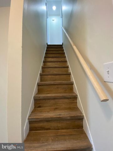 220 PEARL ST, Norristown, PA 19401