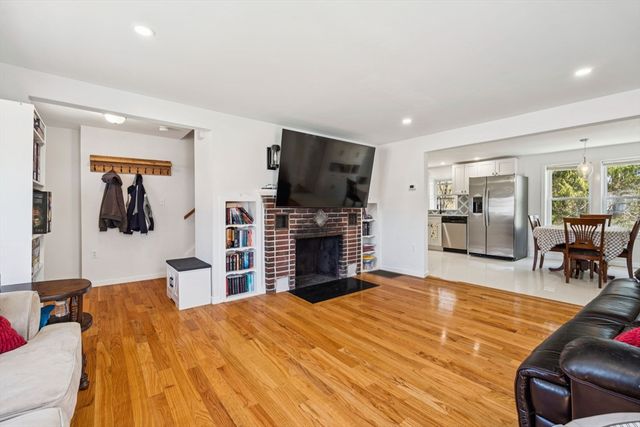 633 Main Street, Leominster, MA 01453