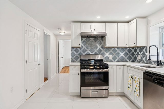 633 Main Street, Leominster, MA 01453