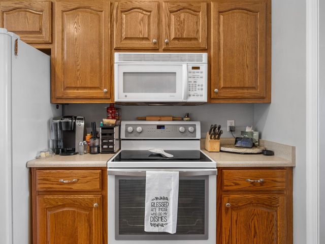 609 Nicholas Austin Lane, Boiling Springs, SC 29316