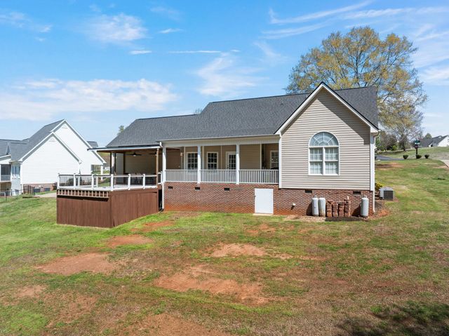 609 Nicholas Austin Lane, Boiling Springs, SC 29316