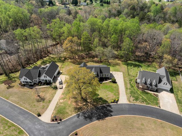 609 Nicholas Austin Lane, Boiling Springs, SC 29316